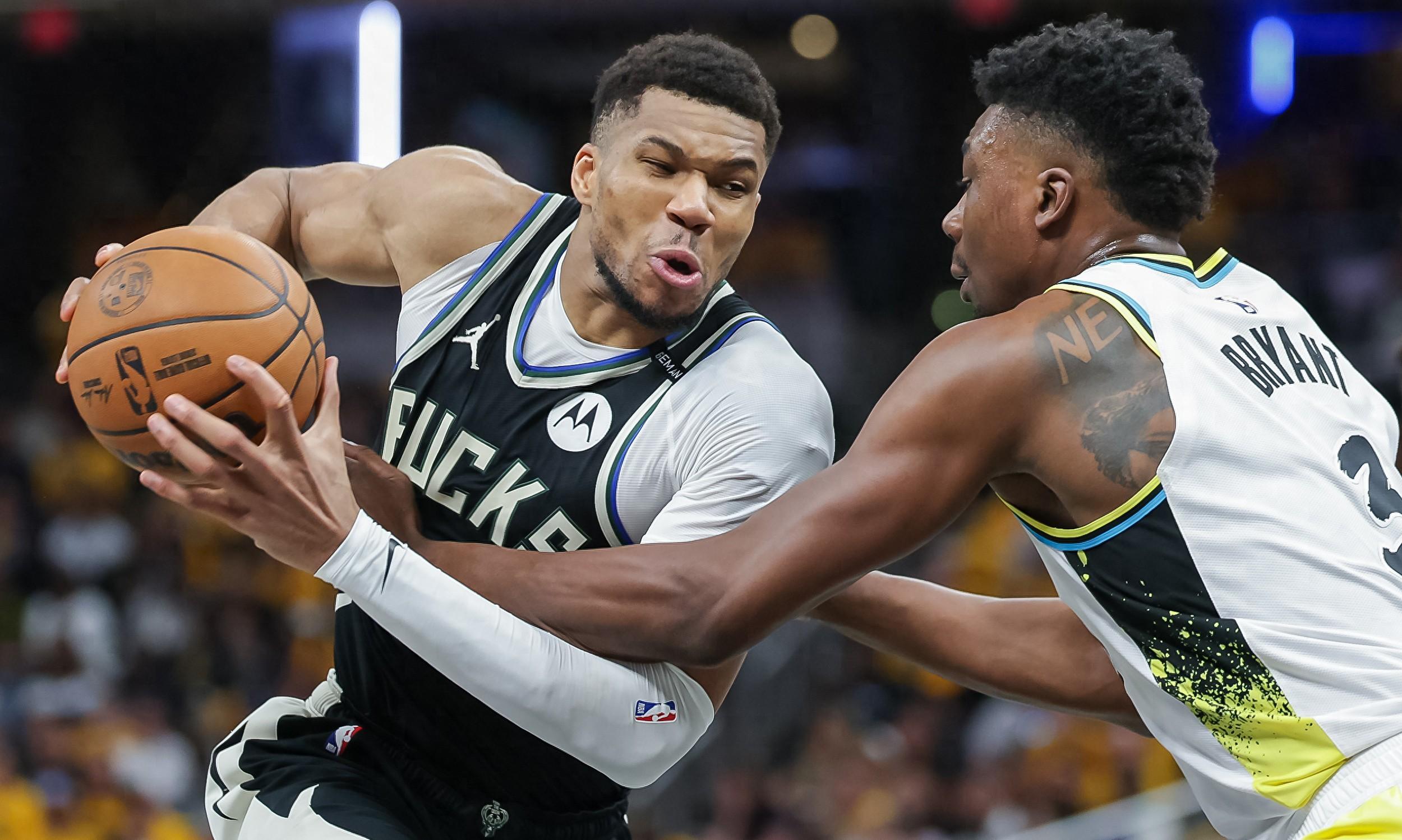 关于关键时刻NBA季后赛焦点战；里昂主帅复盘；目标明确；心理建设被强调的信息