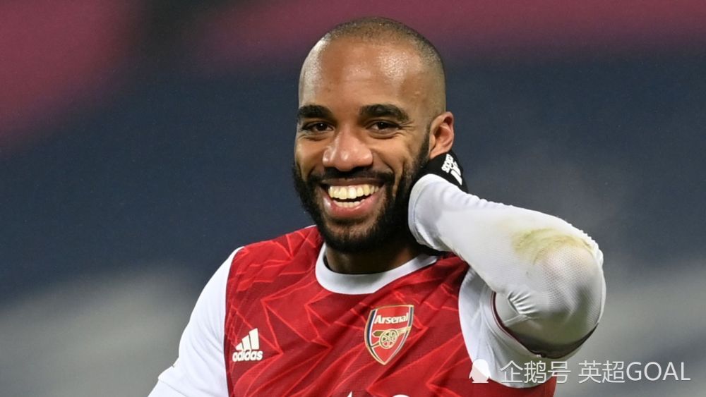 包含萨拉赫在湖人比赛中战术调整，战术调整引发热议！的词条